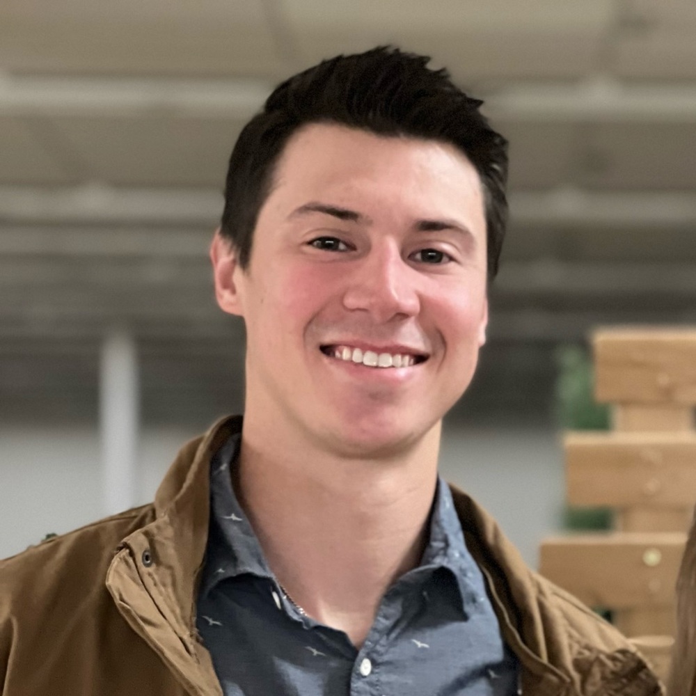 Meet your Posher, Aaron